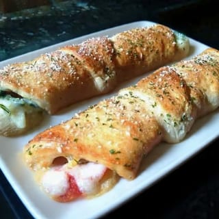 Pepperoni Roll 