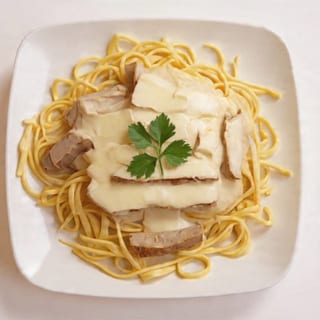 Chicken Fettuccine Alfredo 